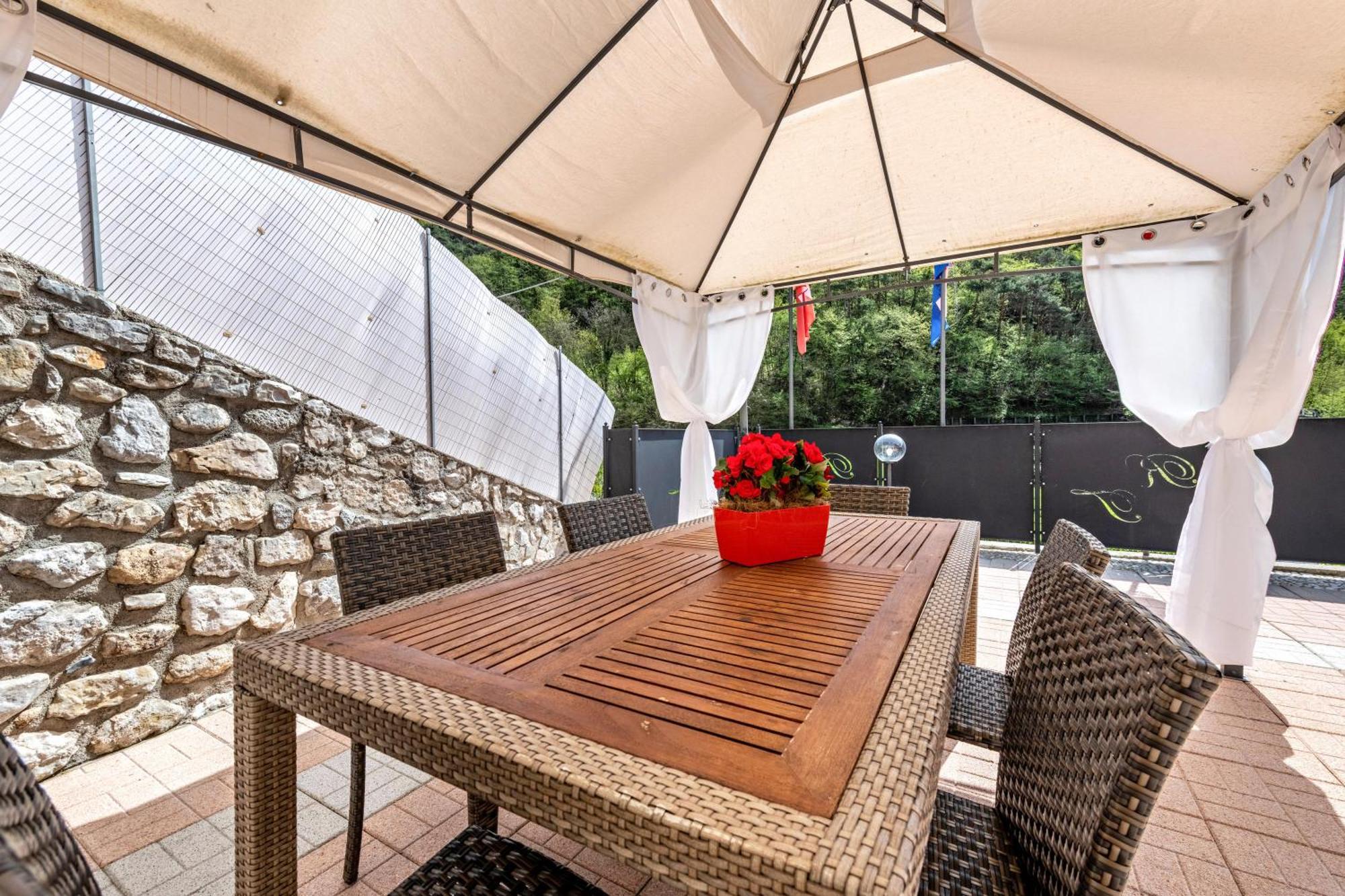 Residence Tatiana Dependance Tremosine Εξωτερικό φωτογραφία